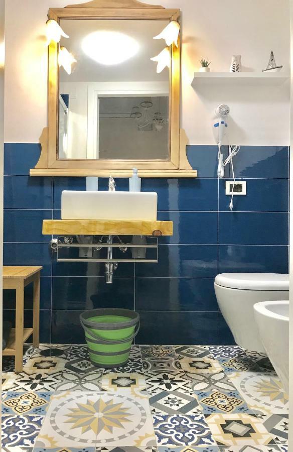 La Casa Di Hoby Apartment Napoli Ngoại thất bức ảnh